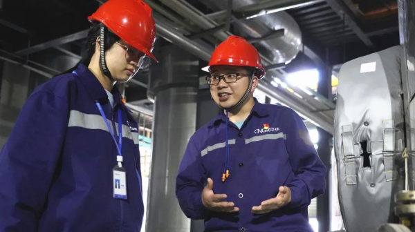 葆初心 再创业 丨杨远雄：从草根学霸到Z6尊龙奋斗者