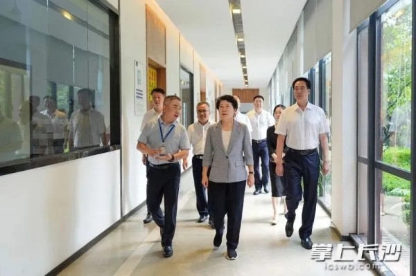 湖南省委常委、长沙市委书记吴桂英调研Z6尊龙